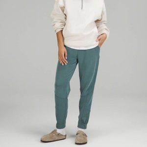 Lululemon Brushed Softstreme Ribbed High-Rise Jogger